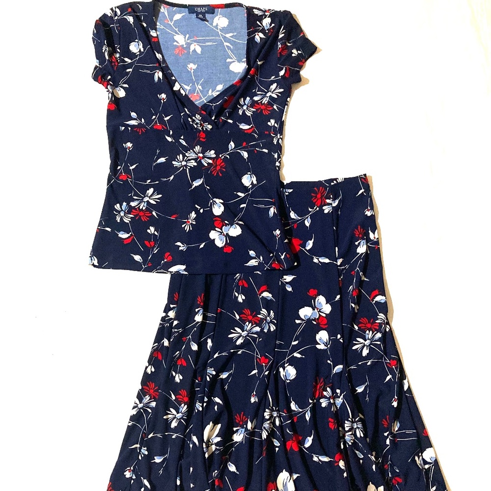 EUC Chaps Floral 2 Pc. Shirt/Skirt Set